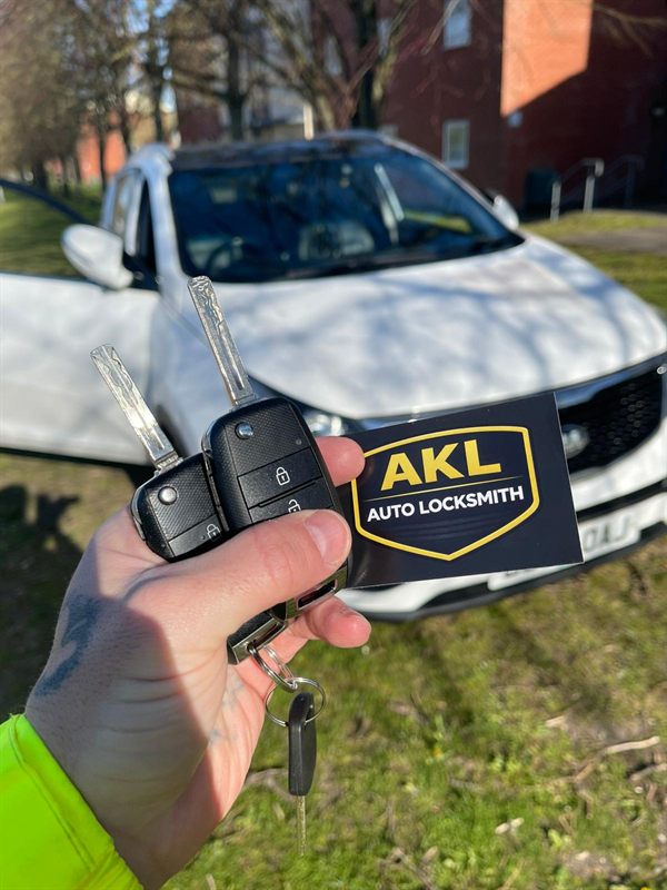 Two Hyundai car keys cut and programmed by AKL Auto Locksmith Winchester