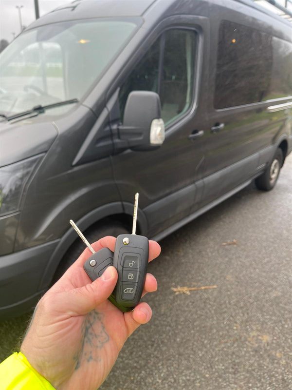 Two Ford Transit Custom van keys programmed on-site